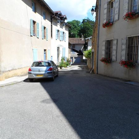 Le Cercle Chambres Climatisees Coligny Kültér fotó